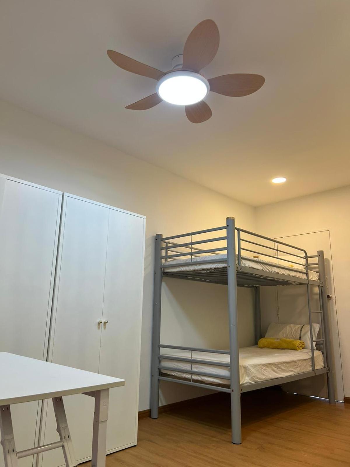 Duke Living Hostel Singapore Ngoại thất bức ảnh